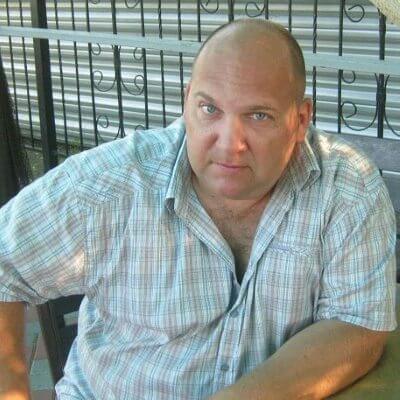 Дронов Виктор